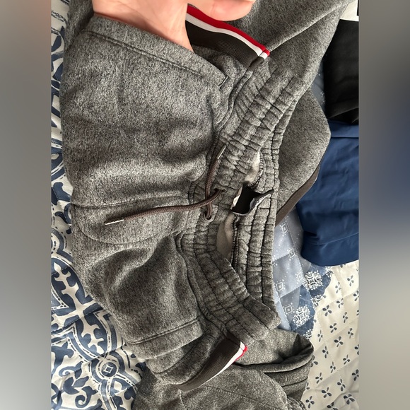 Boys sweatpants lot champion, Nike, NBA & Tampa bay buccaneers 4 pairs L - Picture 5 of 6